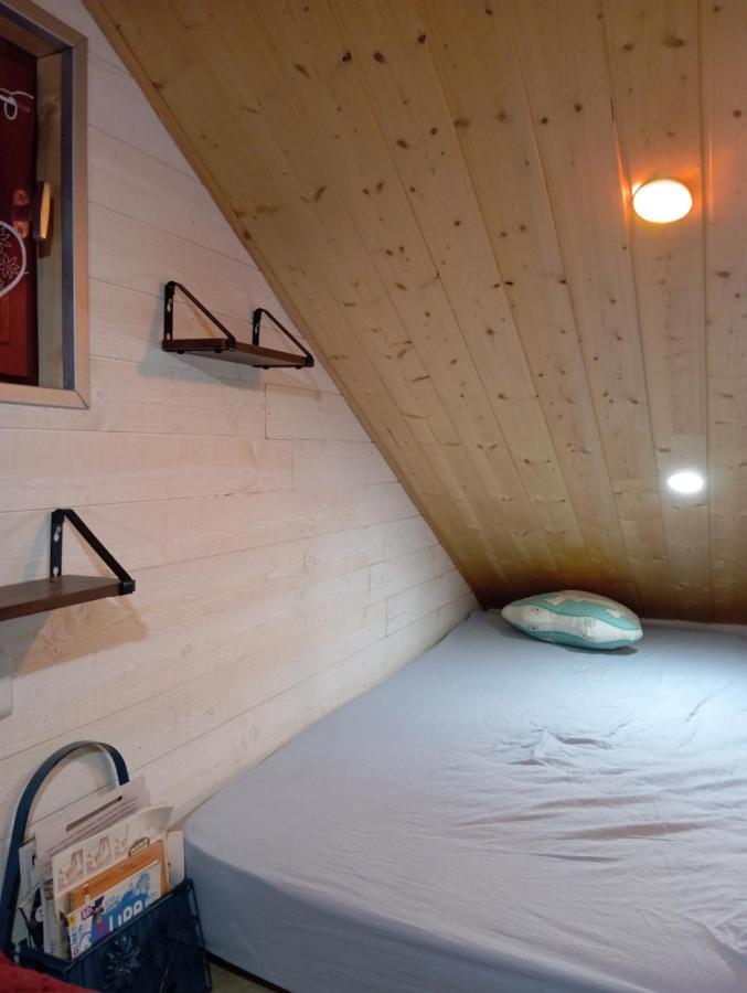 La P'Tite Maison Bois Du Herisson Menetrux-en-Joux Eksteriør bilde
