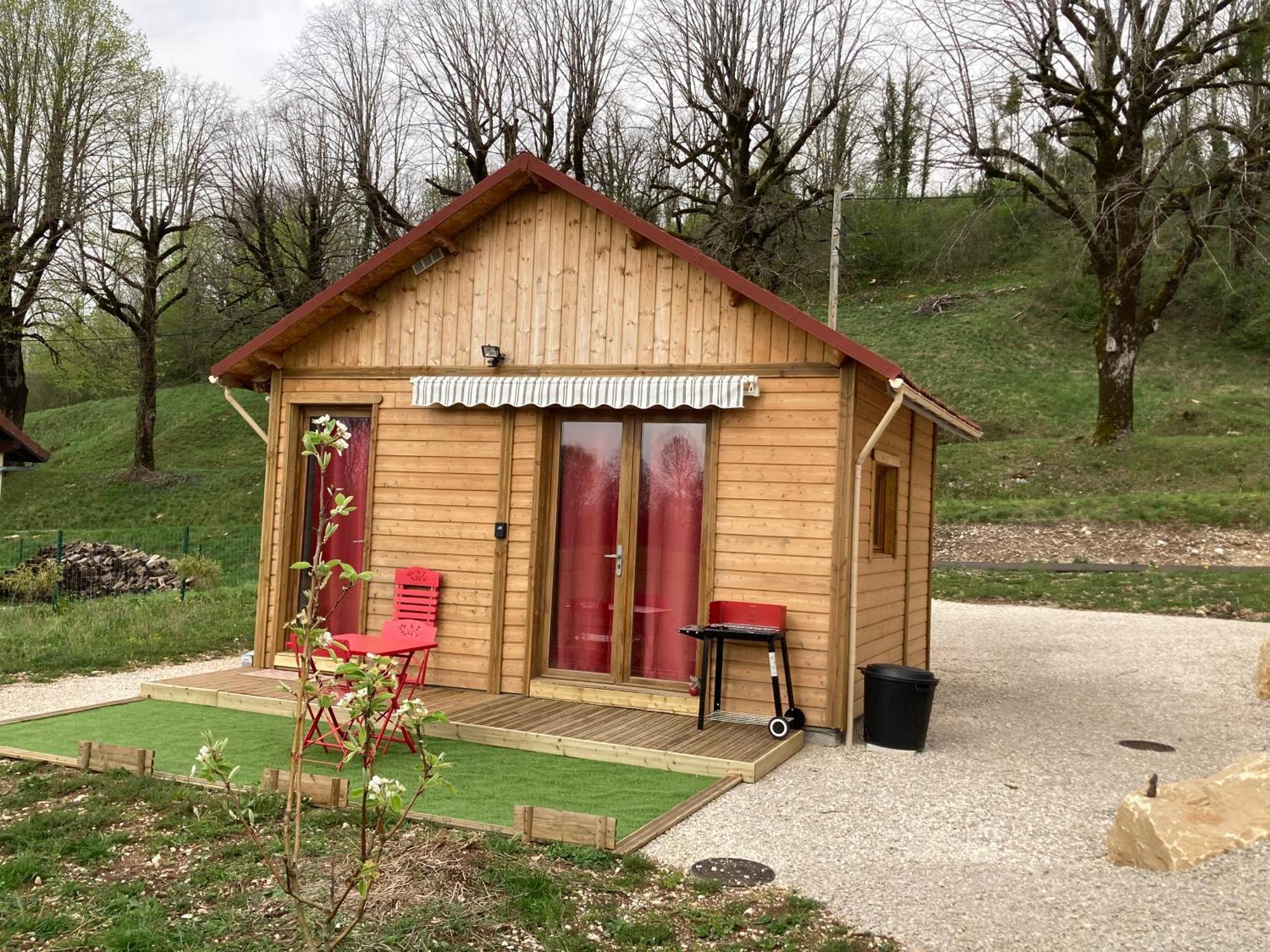 La P'Tite Maison Bois Du Herisson Menetrux-en-Joux Eksteriør bilde